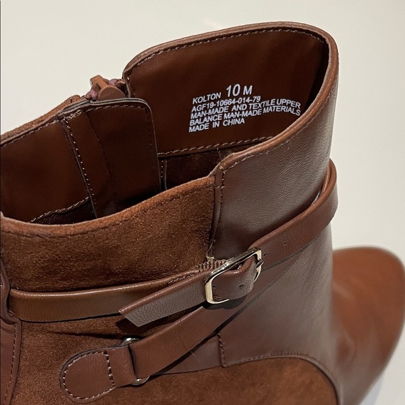 *NEW* Andrew Geller Ankle Booties - Picture 5 of 15